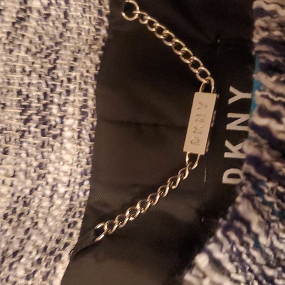DKNY Fringed tweed jacket. EUC, size 14. Navy/gray tweed weave - Picture 6 of 7